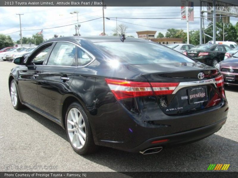 Attitude Black Pearl / Black 2013 Toyota Avalon Limited