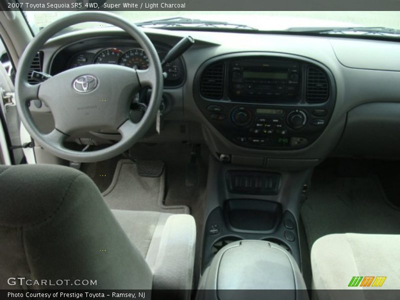 Super White / Light Charcoal 2007 Toyota Sequoia SR5 4WD