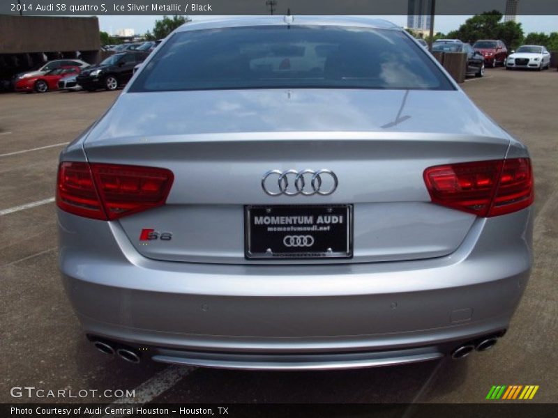 Ice Silver Metallic / Black 2014 Audi S8 quattro S