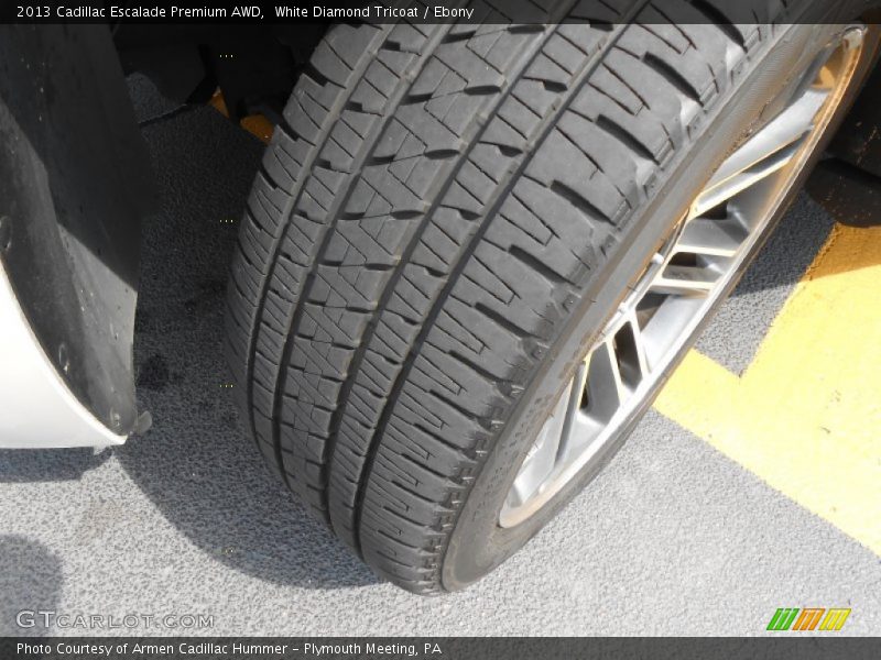 White Diamond Tricoat / Ebony 2013 Cadillac Escalade Premium AWD