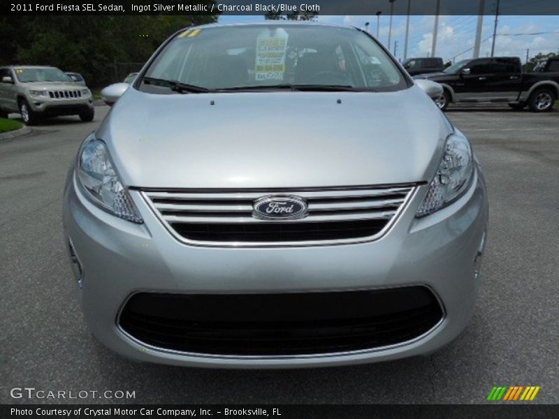Ingot Silver Metallic / Charcoal Black/Blue Cloth 2011 Ford Fiesta SEL Sedan