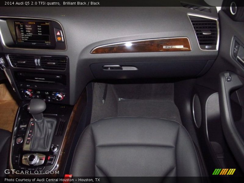 Brilliant Black / Black 2014 Audi Q5 2.0 TFSI quattro