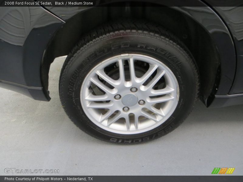 Black / Medium Stone 2008 Ford Focus SE Sedan