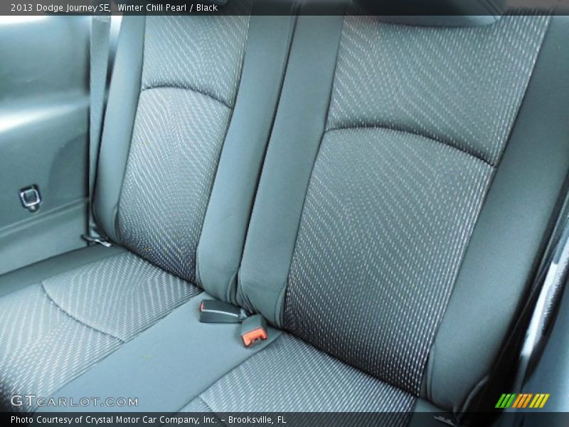 Winter Chill Pearl / Black 2013 Dodge Journey SE