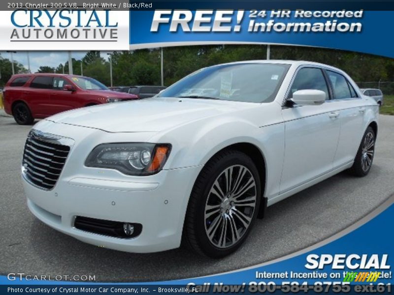 Bright White / Black/Red 2013 Chrysler 300 S V8