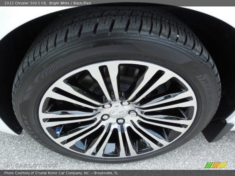  2013 300 S V8 Wheel