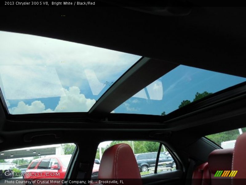 Sunroof of 2013 300 S V8