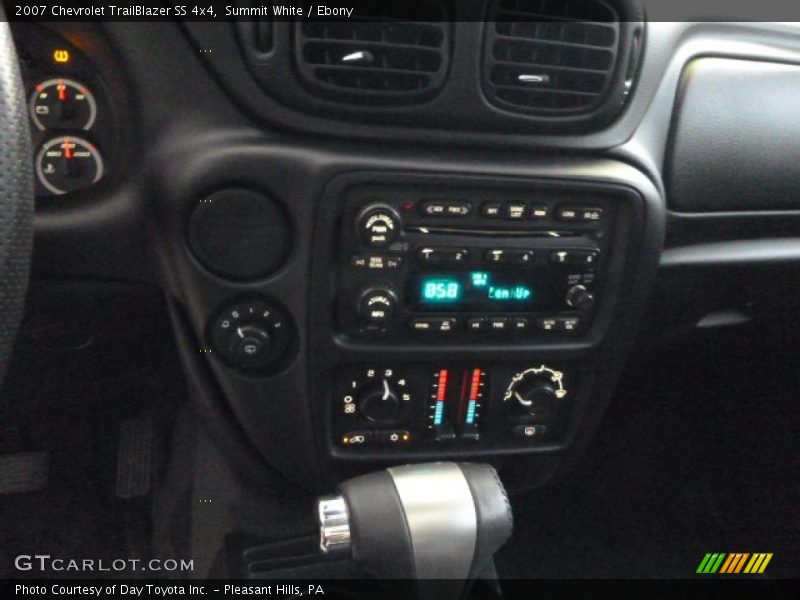 Summit White / Ebony 2007 Chevrolet TrailBlazer SS 4x4