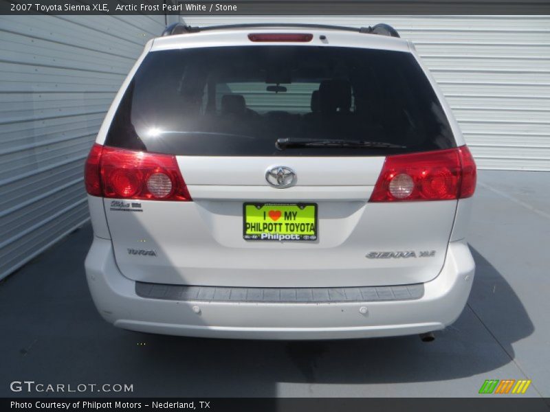 Arctic Frost Pearl White / Stone 2007 Toyota Sienna XLE