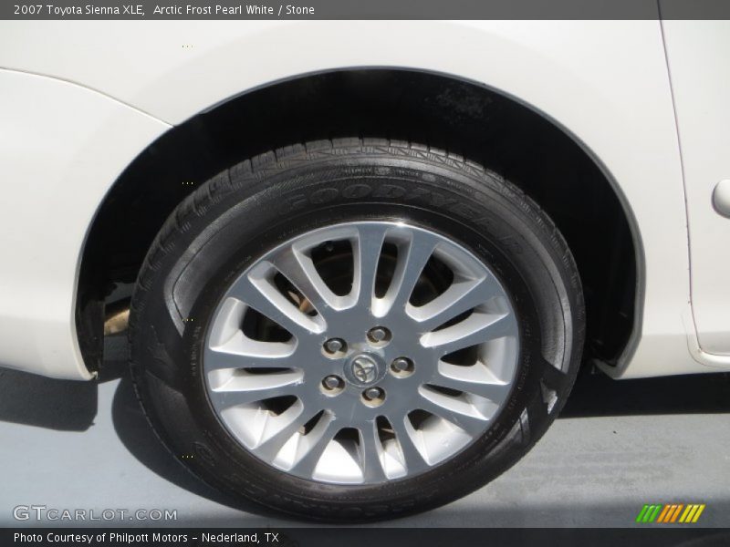 Arctic Frost Pearl White / Stone 2007 Toyota Sienna XLE