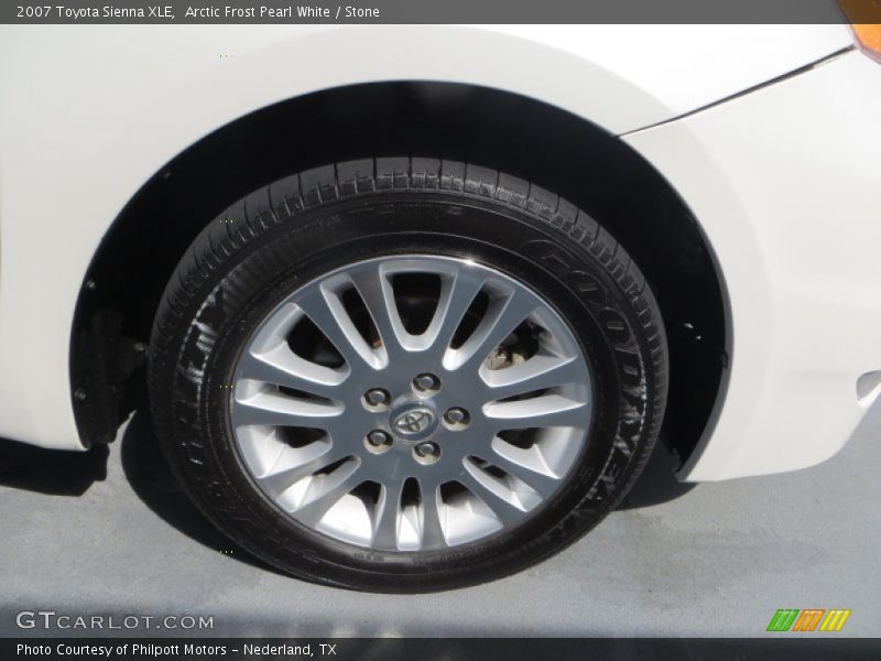 Arctic Frost Pearl White / Stone 2007 Toyota Sienna XLE
