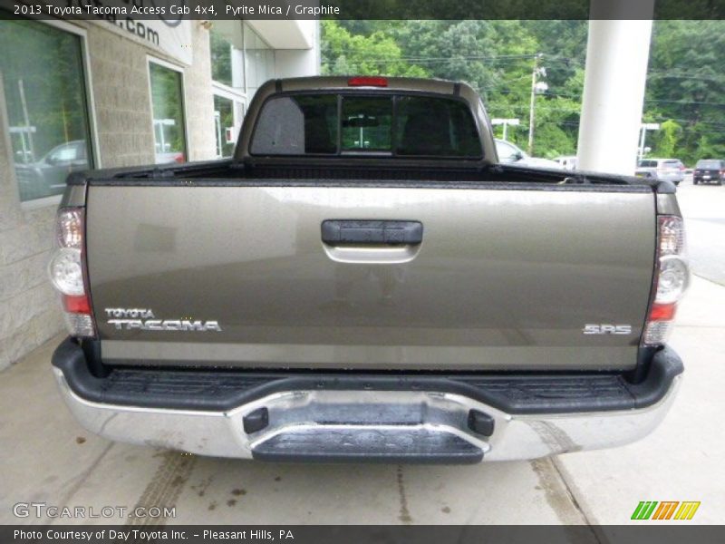 Pyrite Mica / Graphite 2013 Toyota Tacoma Access Cab 4x4