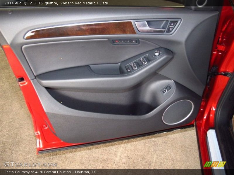 Door Panel of 2014 Q5 2.0 TFSI quattro