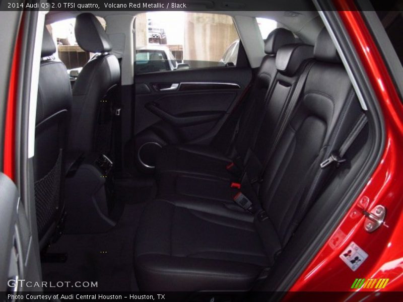 Volcano Red Metallic / Black 2014 Audi Q5 2.0 TFSI quattro