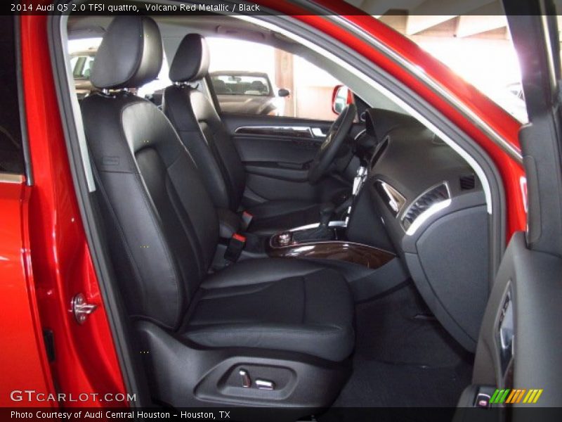 Volcano Red Metallic / Black 2014 Audi Q5 2.0 TFSI quattro