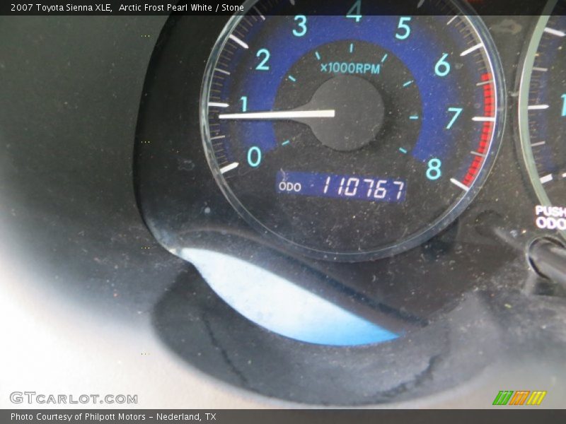 Arctic Frost Pearl White / Stone 2007 Toyota Sienna XLE