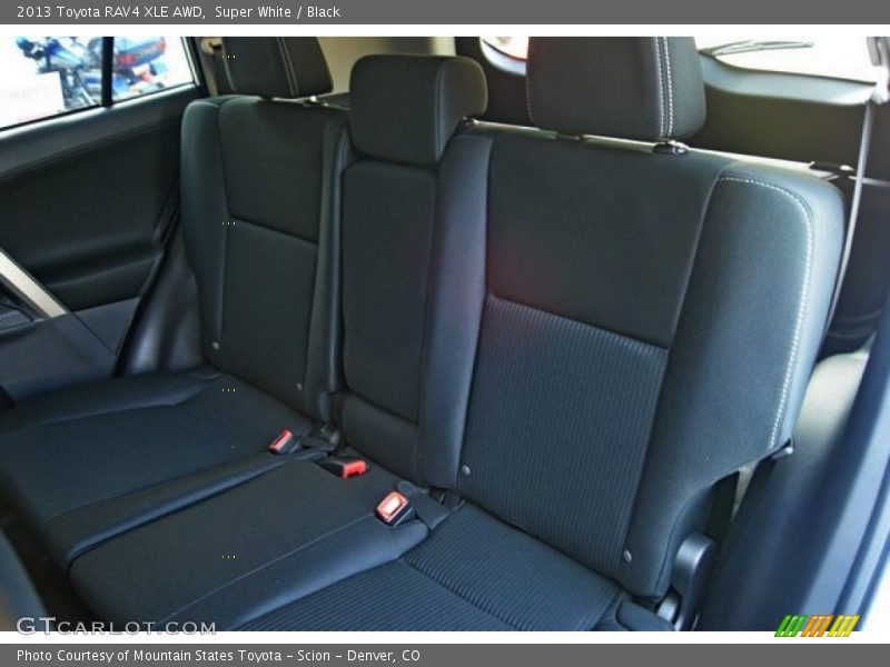 Super White / Black 2013 Toyota RAV4 XLE AWD