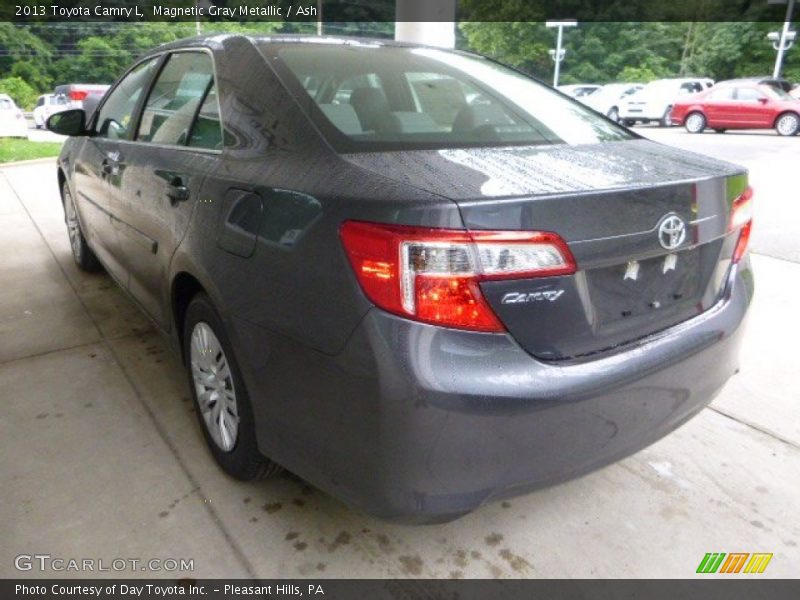 Magnetic Gray Metallic / Ash 2013 Toyota Camry L