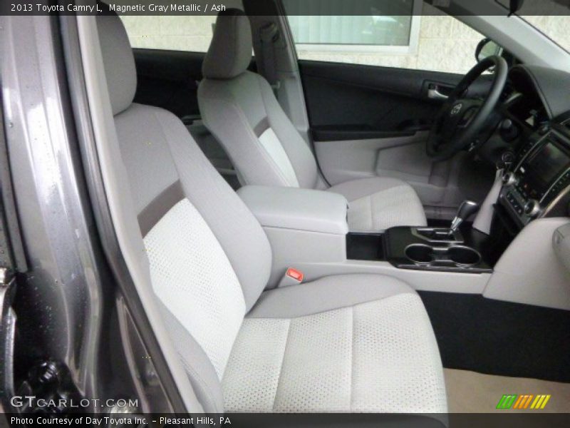 Magnetic Gray Metallic / Ash 2013 Toyota Camry L
