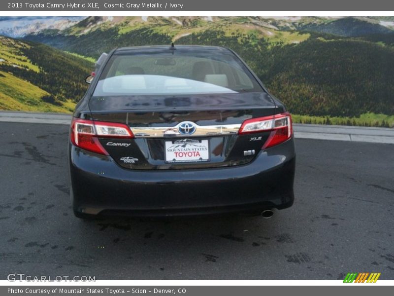 Cosmic Gray Metallic / Ivory 2013 Toyota Camry Hybrid XLE