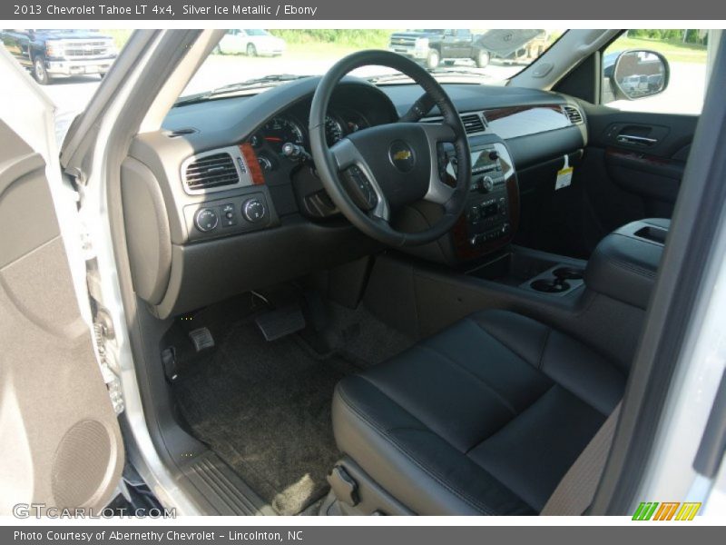 Silver Ice Metallic / Ebony 2013 Chevrolet Tahoe LT 4x4