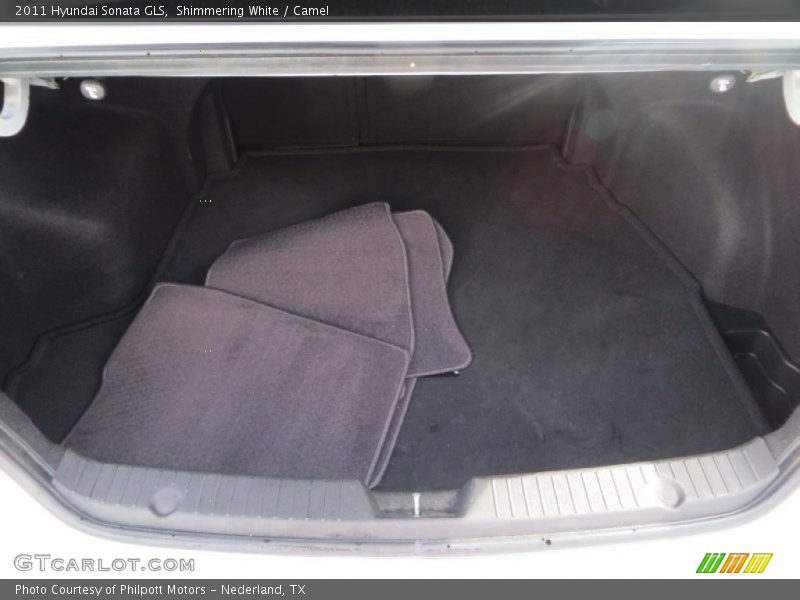 Shimmering White / Camel 2011 Hyundai Sonata GLS