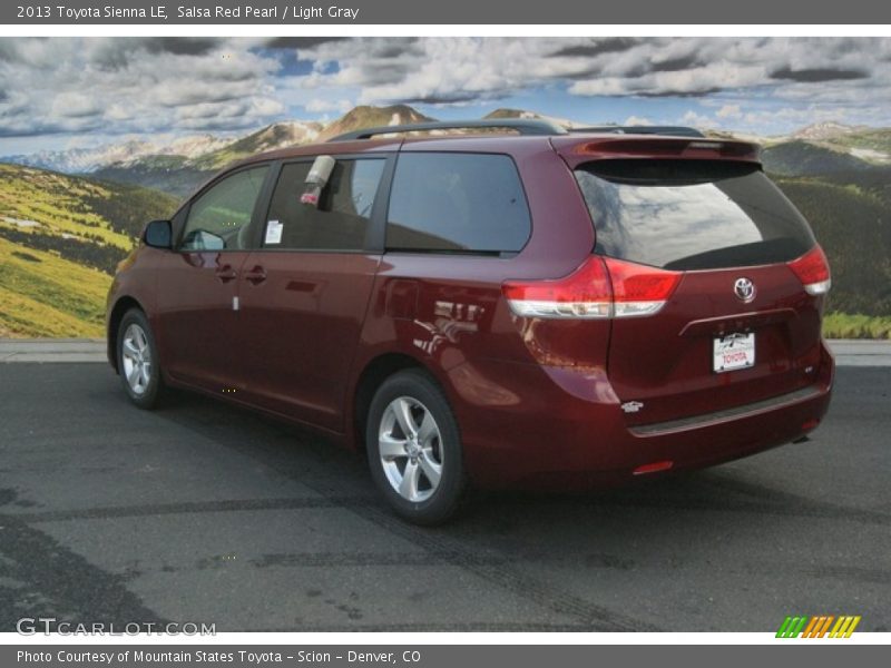 Salsa Red Pearl / Light Gray 2013 Toyota Sienna LE