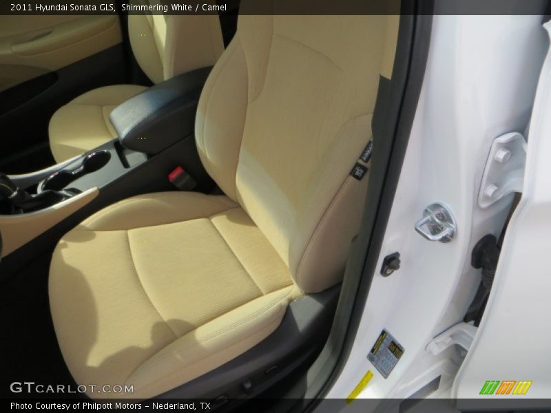 Shimmering White / Camel 2011 Hyundai Sonata GLS
