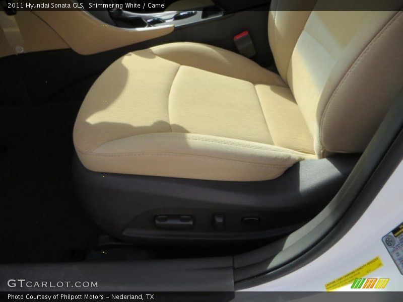 Shimmering White / Camel 2011 Hyundai Sonata GLS