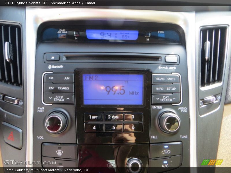 Shimmering White / Camel 2011 Hyundai Sonata GLS