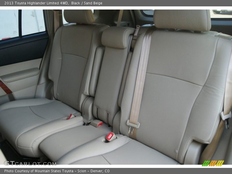Black / Sand Beige 2013 Toyota Highlander Limited 4WD