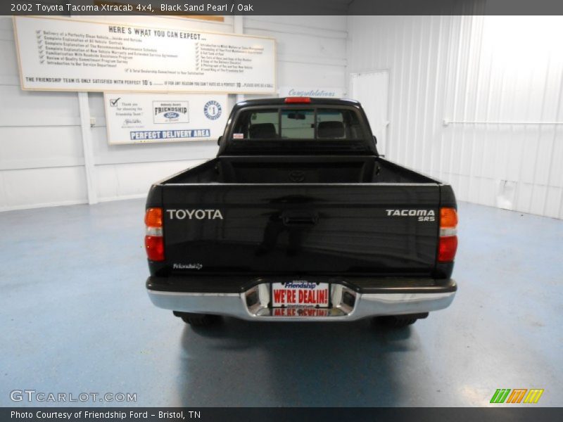 Black Sand Pearl / Oak 2002 Toyota Tacoma Xtracab 4x4