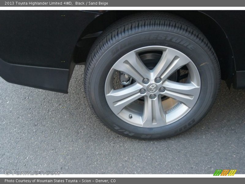 Black / Sand Beige 2013 Toyota Highlander Limited 4WD