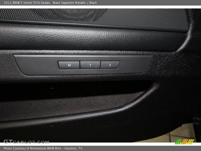 Black Sapphire Metallic / Black 2011 BMW 5 Series 550i Sedan