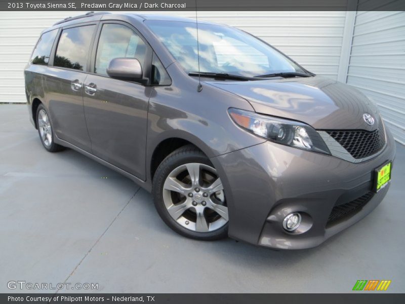 Predawn Gray Mica / Dark Charcoal 2013 Toyota Sienna SE