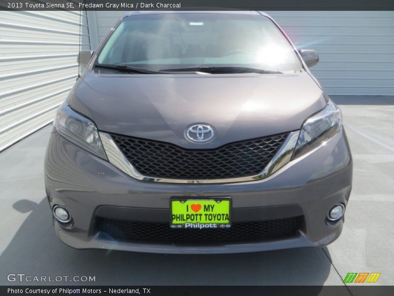 Predawn Gray Mica / Dark Charcoal 2013 Toyota Sienna SE