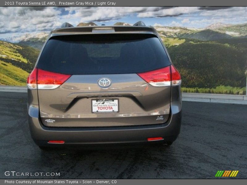 Predawn Gray Mica / Light Gray 2013 Toyota Sienna LE AWD