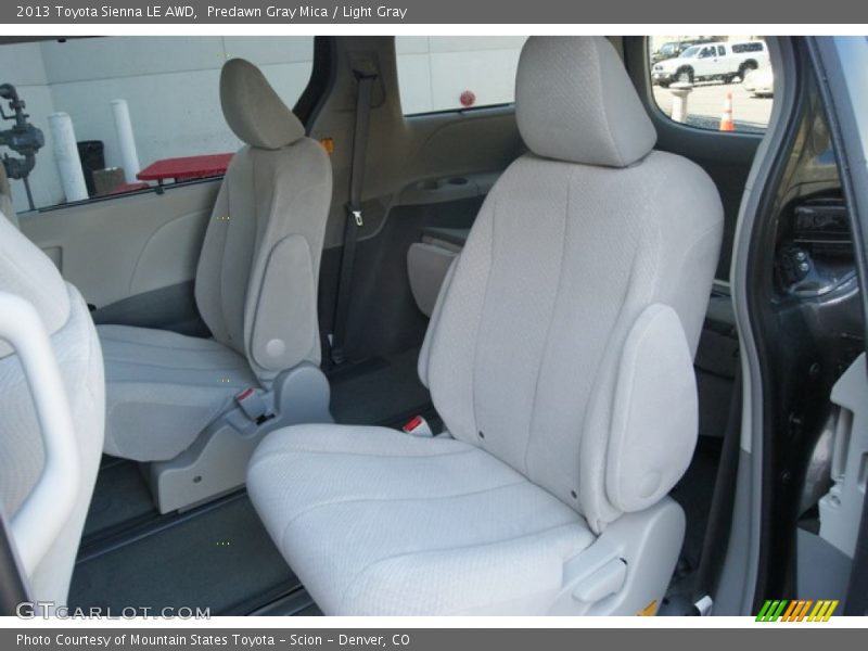 Predawn Gray Mica / Light Gray 2013 Toyota Sienna LE AWD
