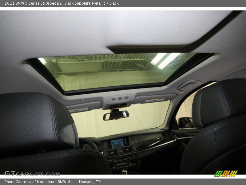 Black Sapphire Metallic / Black 2011 BMW 5 Series 550i Sedan