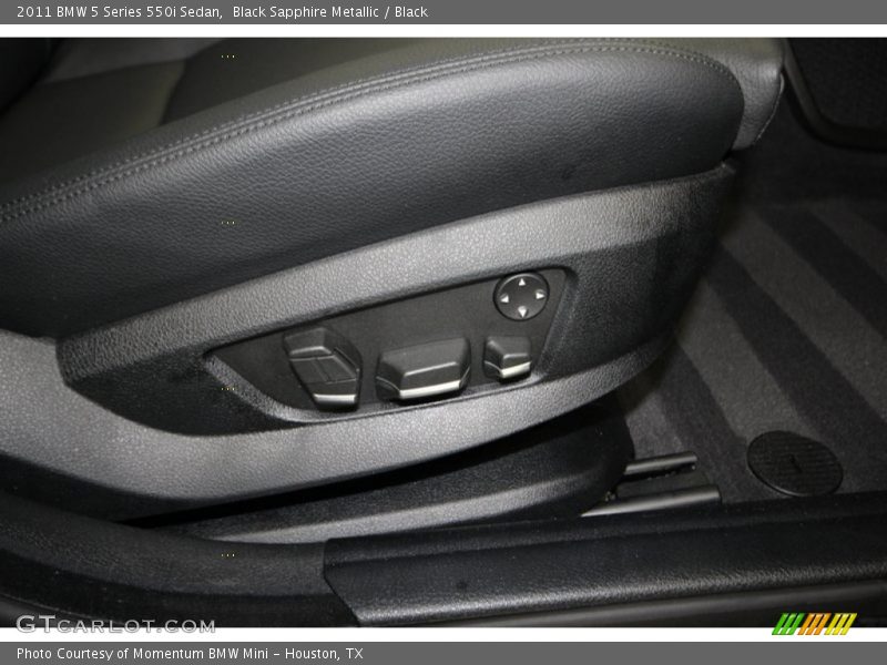 Black Sapphire Metallic / Black 2011 BMW 5 Series 550i Sedan