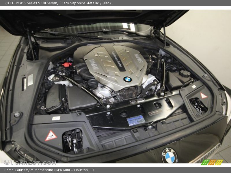 Black Sapphire Metallic / Black 2011 BMW 5 Series 550i Sedan