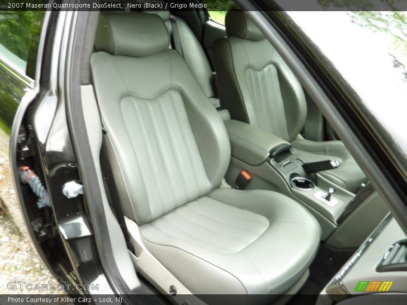 Nero (Black) / Grigio Medio 2007 Maserati Quattroporte DuoSelect
