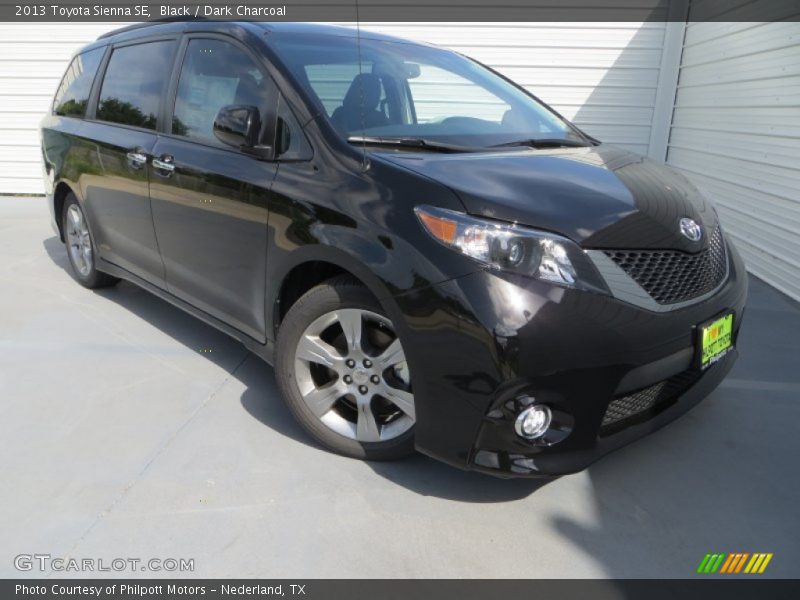 Black / Dark Charcoal 2013 Toyota Sienna SE