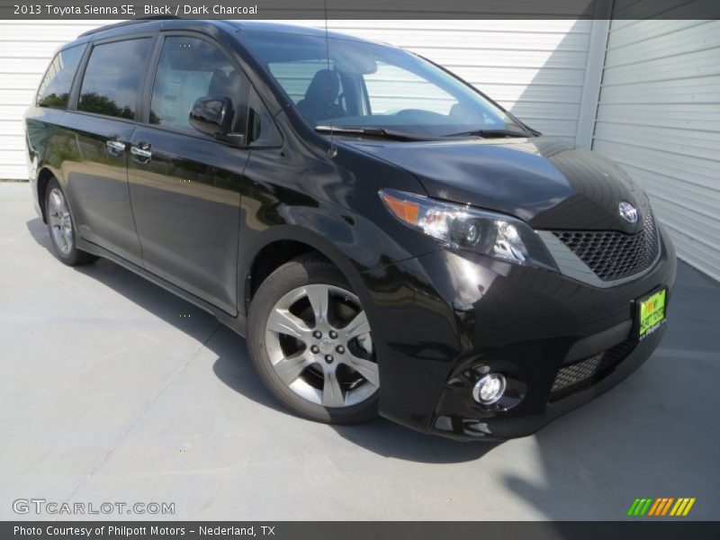 Black / Dark Charcoal 2013 Toyota Sienna SE