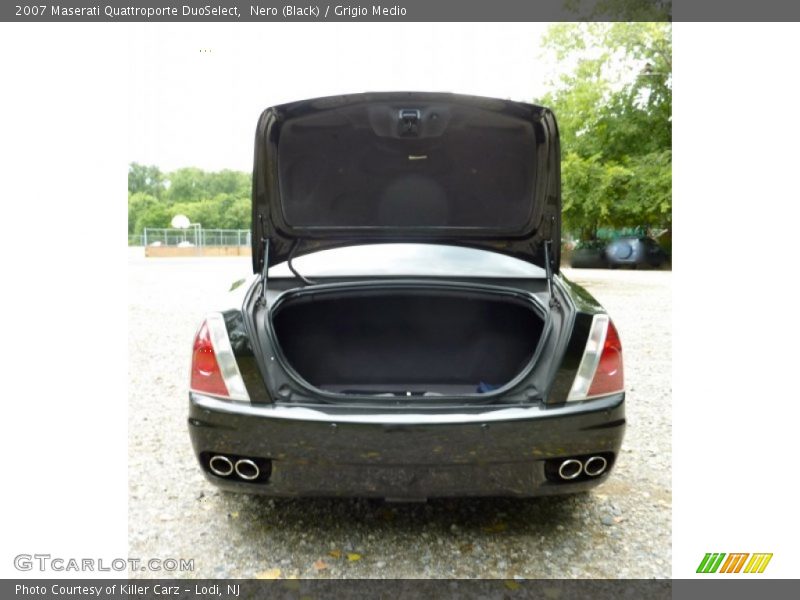 Nero (Black) / Grigio Medio 2007 Maserati Quattroporte DuoSelect