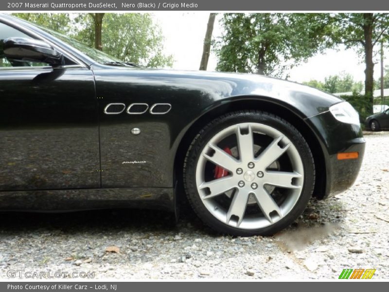 Nero (Black) / Grigio Medio 2007 Maserati Quattroporte DuoSelect