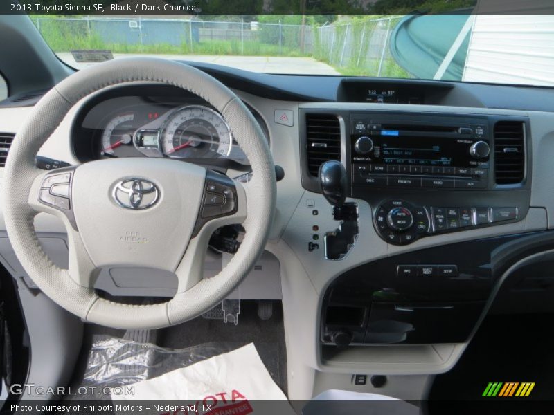 Black / Dark Charcoal 2013 Toyota Sienna SE