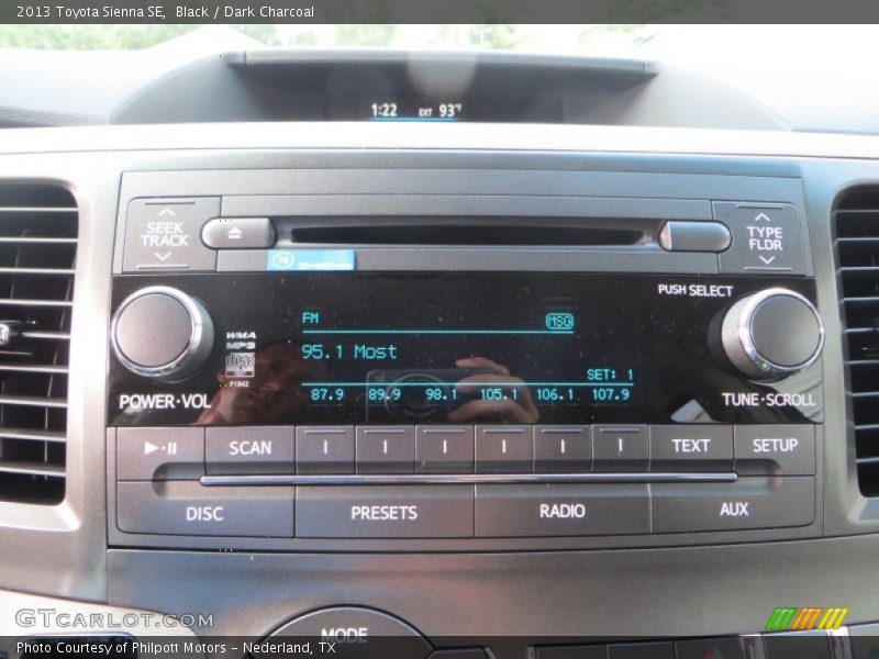 Black / Dark Charcoal 2013 Toyota Sienna SE