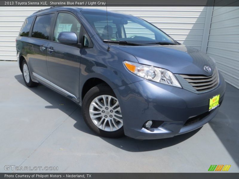 Shoreline Blue Pearl / Light Gray 2013 Toyota Sienna XLE