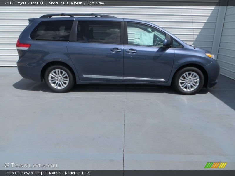 Shoreline Blue Pearl / Light Gray 2013 Toyota Sienna XLE